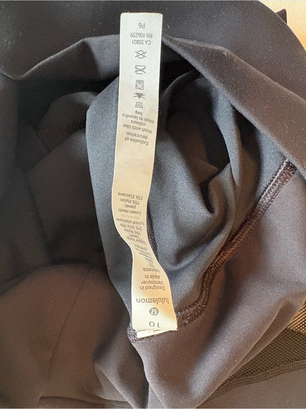 lululemon athletica Black Mesh-Panel Leggings size 10 - Picture 9 of 9
